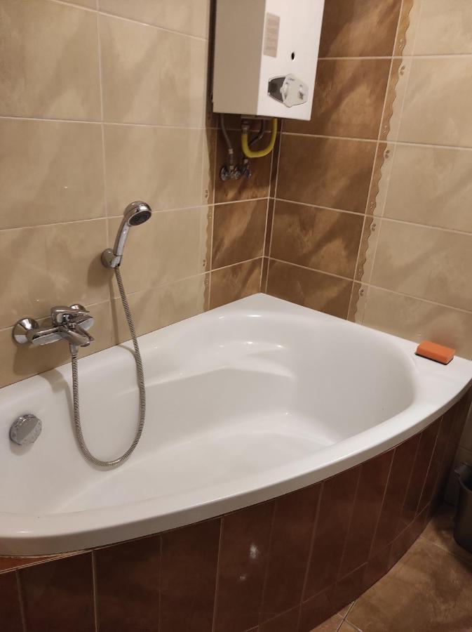 Apartament Strozowska Apartman Sanok Kültér fotó